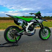 🟢⚫️ Be gotamized 🔥😎

#gotamdesign #moto #ktm #husqvarna #yamaha #kawasaki #suzuki #honda #beta #derbi #sherco #fantic #gilera #rieju #bikelife #supermot #motocross #enduro #50cc #85cc #125cc #250cc #300cc #450cc #500cc #2stroke #4stroke #ride #grenzgaenger #chrome